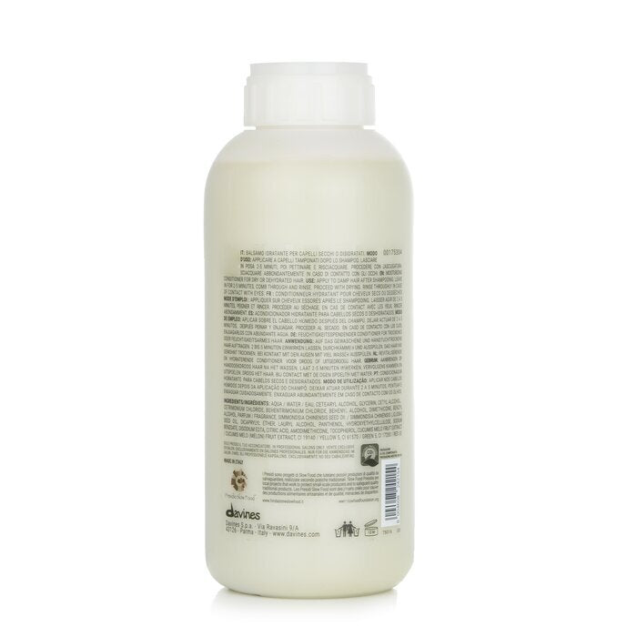 Davines Momo Moisturizing Conditioner (For Dry or Dehydrated Hair) 1000ml