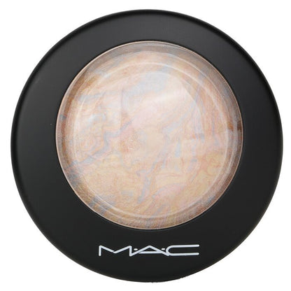 MAC Mineralize Skinfinish - Lightscapade 10 g/0,35 oz