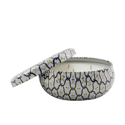 Voluspa 3-Docht-Dekorationskerze in Dose – Gardenia Colonia, 340 g/12 oz