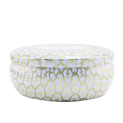 Voluspa Dekorative Kerze in Dose mit 3 Dochten – Eukalyptus und weißer Salbei, 340 g/12 oz