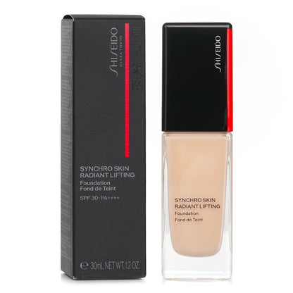 Shiseido Synchro Skin Radiant Lifting Foundation – 130 Opal 30 ml
